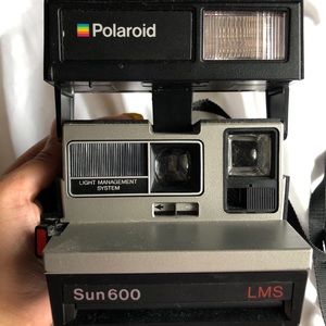 Vintage Polaroid Sun 600 LMS camera